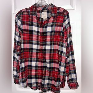 American Eagle XS Plaid Long Sleeve Buttoned Down Shirt